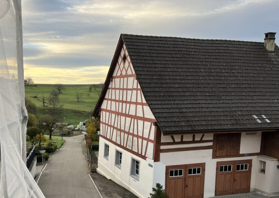 Attraktive 3½-Zimmer-Maisonettewohnung an ruhiger Lage in Buchberg - Titelbild