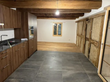 Attraktive 3½-Zimmer-Maisonettewohnung an ruhiger Lage in Buchberg - Bild