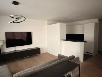 Gemütliche 2,5-Zimmerwohnung im Zentrum von Kloten - Bild