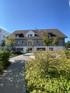 Modern gestaltete 4½-Zimmer-Stadtwohnung in gut erschlossener Lage - Bild