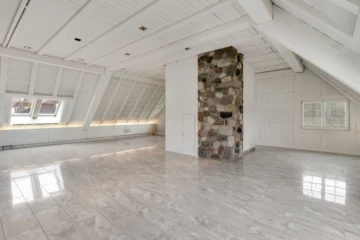 Grosszügige 8.5-Zimmer-Wohnung Watt - Bild