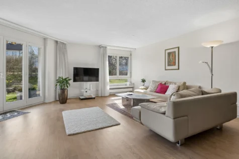 Platz für neue Ideen – Ein Zuhause mit Möglichkeiten, 8302 Kloten, Wohnung